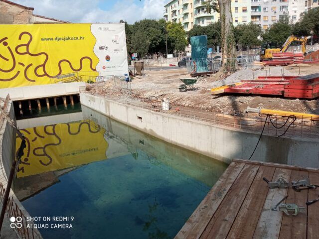 242801844_112943507807387_364758431535958994_n