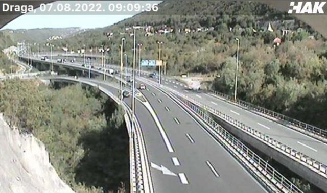 b6861a68-8d1a-4e88-9292-bc54789cda4c