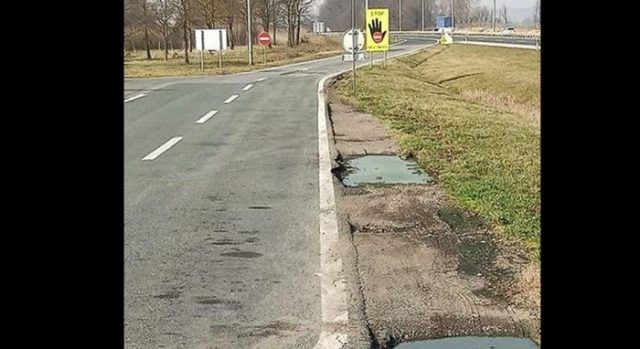 e5a374ef e462 4c25 a13c 6401046a98b4