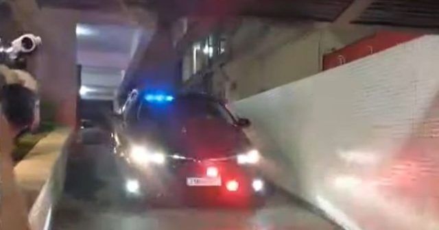 b2254340 c018 4e31 aba3 5482ef8bf437