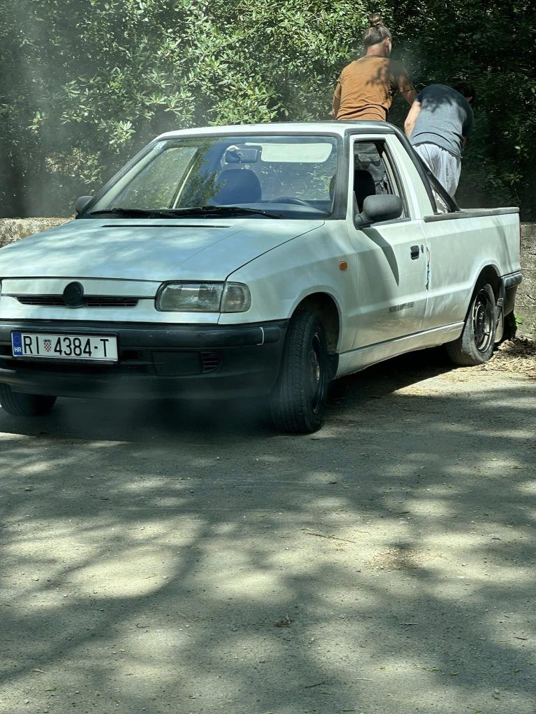 436330649 10228687068495299 7561895471490413687 n