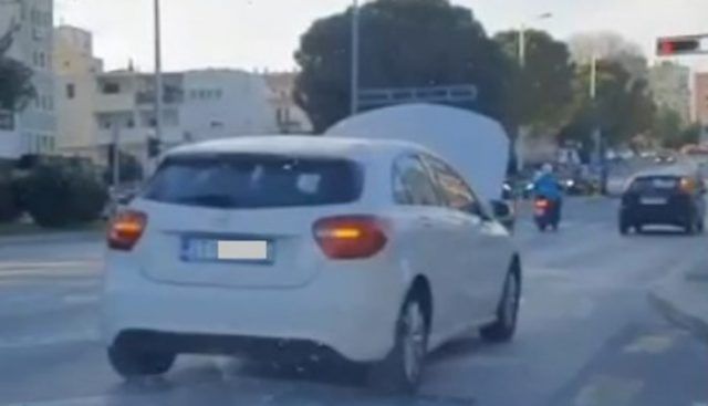 83eb9fc9 69ea 4b18 b300 bf45df936f4f