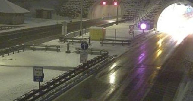 d9c1232b f24f 4d12 92af b5173dbe4ce5