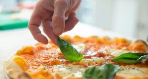 pexels kampus production 6605174