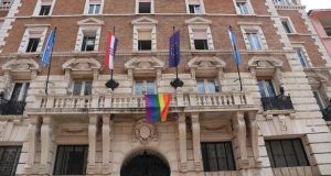 6da179b4 a608 4f25 b9af b445cdd73cad