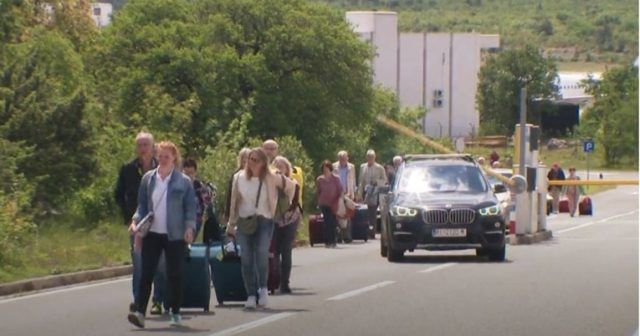 b7f30199 c362 4daf 82a0 70624b8038e7