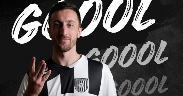 c0f0f987 e10f 44a0 8b52 ff12540f87e7