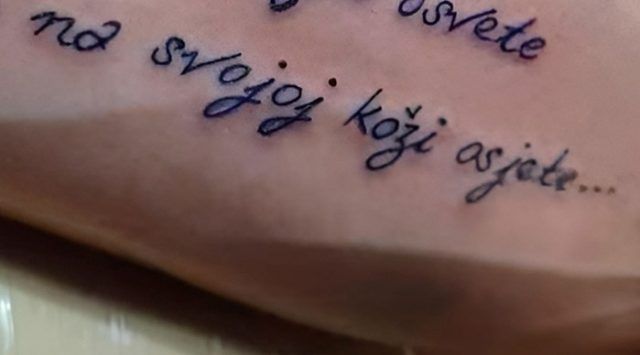 cf041c93 dd43 4e35 bd05 8164c98fb2c5