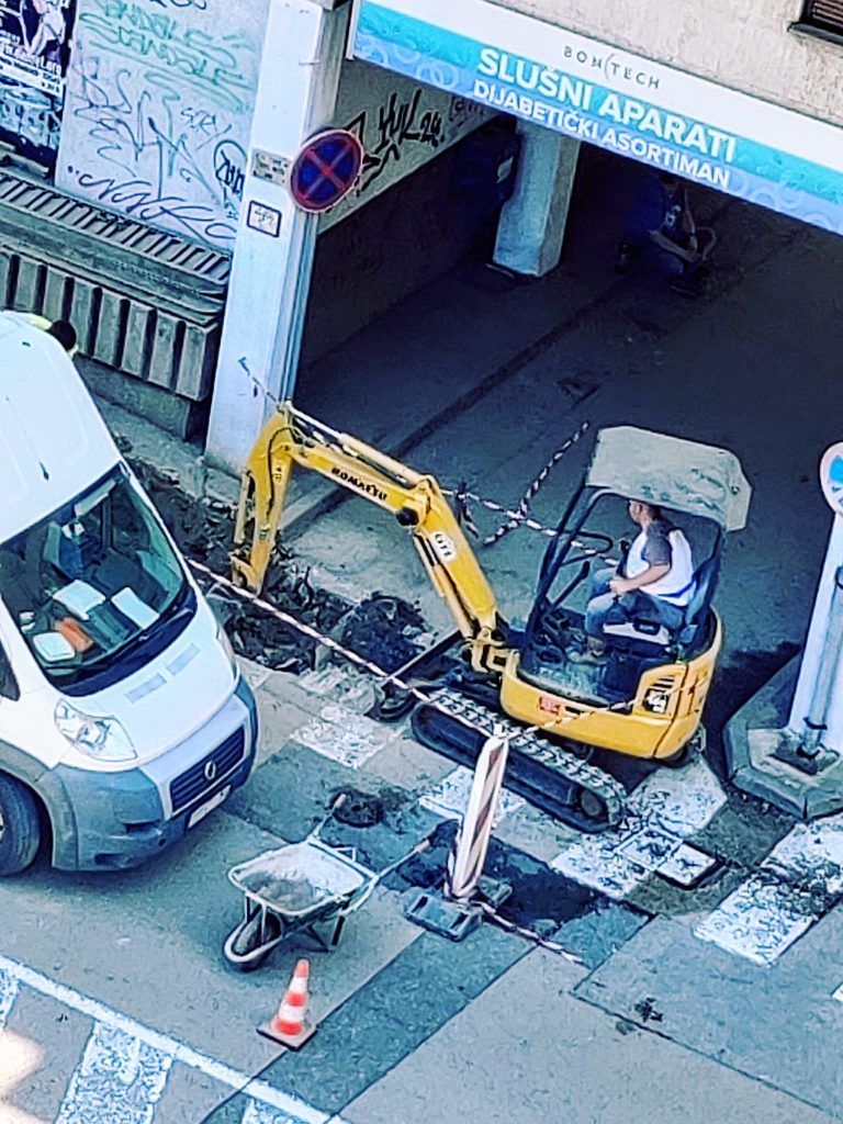 444924052 976378290884479 1629652609050445062 n