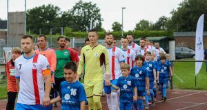 541d8b90 718e 4636 020c c1f12db533a6