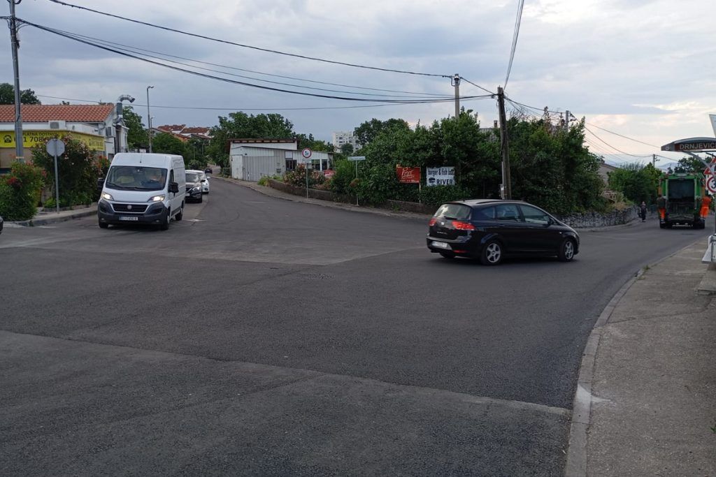 Radovi na asfaltiranju prometnica na Gornjem Zametu 4