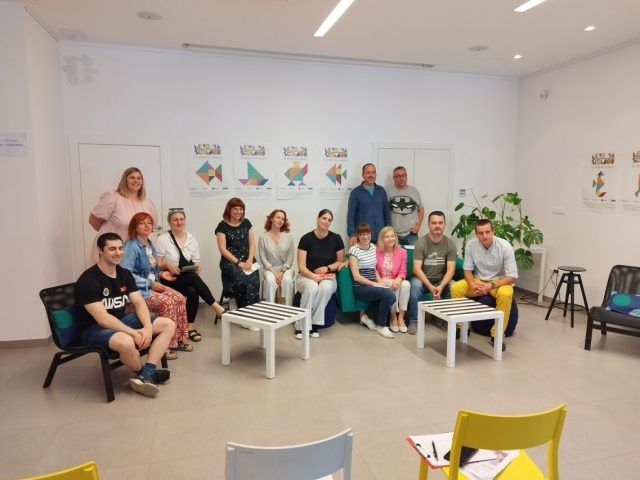 b24a196a d493 4ae0 9051 b2ffce2611fd