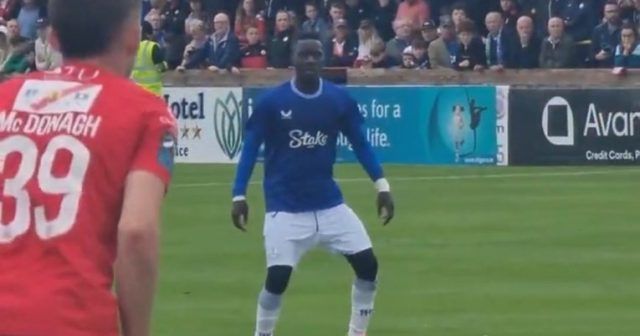 0e4f72b5 12d3 4319 8815 73969a545ac9