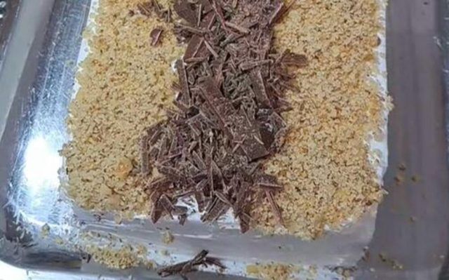 1518888 kolac sa orasima jabukama i grizom n tacni ff