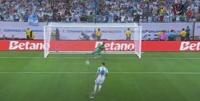 8eca53b5 bd6d 4d0f b755 b6c80a7f4ead