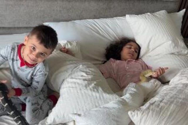 1526820 deca sa zmijama ls