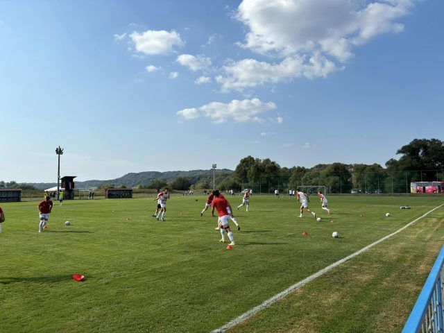 457502969 932288875375032 3909655293108521985 n