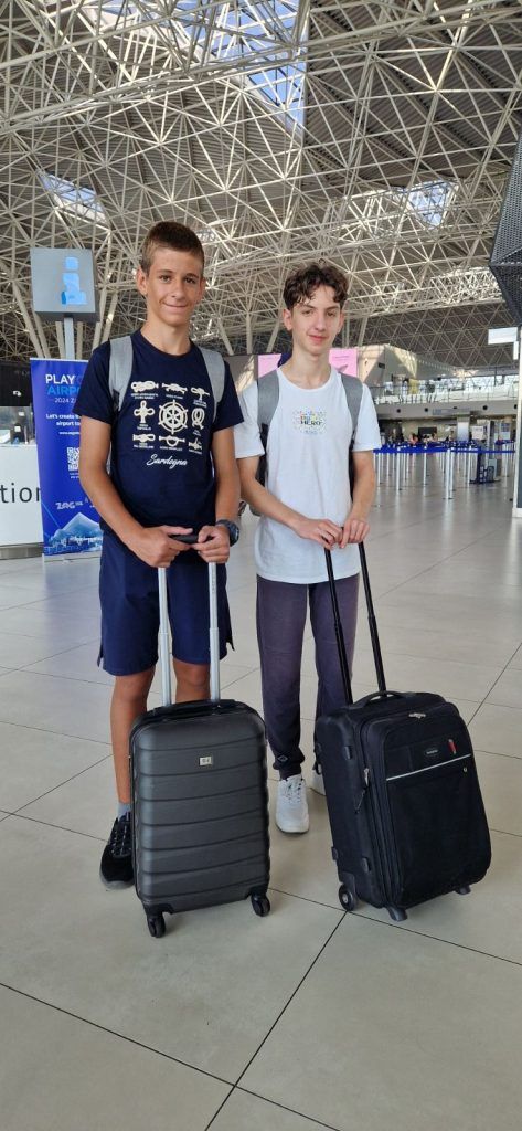 Borna i Nikola na putu