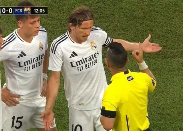 GUGCG73XEAAqVph GUGCG73XEAAqVph