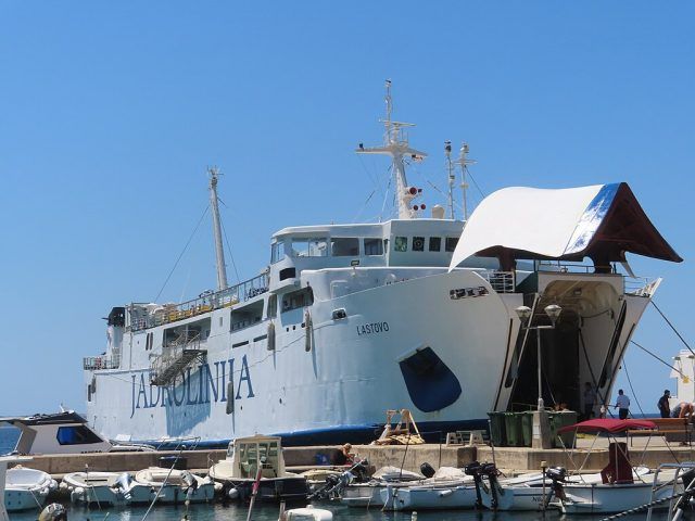 Silba 2022 P34 Lastovo ferry 1