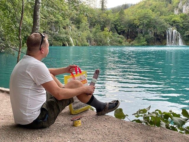 e31b5a8c 2dd8 45c2 9d43 70248ff40373