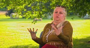 53c9071ef81fb5015829 932188