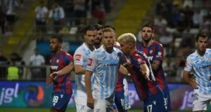 DSC 2697 768x512 (1).v1