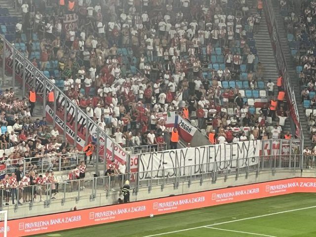 GW pnicXYAAlT8z GW pnicXYAAlT8z