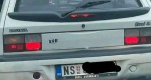 b7290d9b a190 493d 93ef 422c2c163414