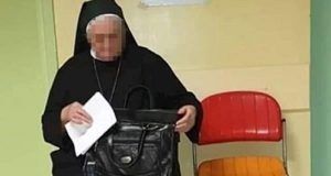 f87b1c34 cf62 4e61 bc61 682ede906212