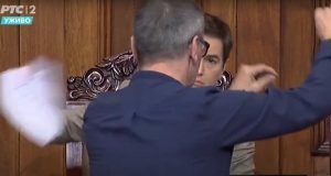 429ad993 3646 4b4f bfb1 2e4ed576135c