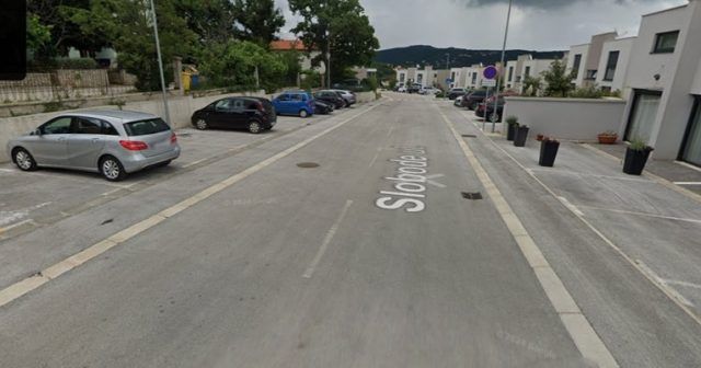 d9f28039 797f 4c9d 86f2 49e843f0c462