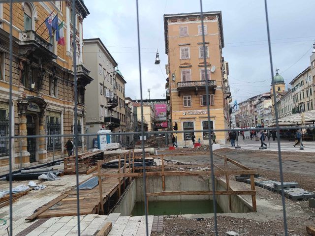 462543898 535852462597983 4545562812077389009 n