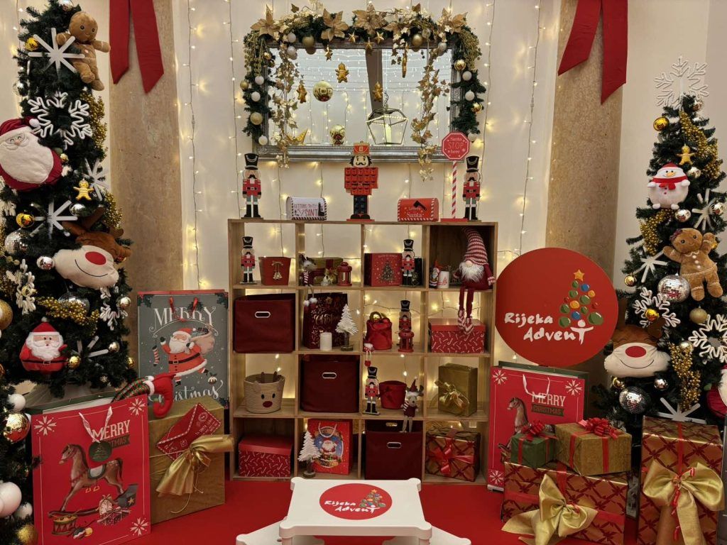 Poštanski ured Djeda Božićnjaka2