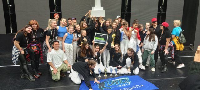 53f2c32b acab 4c42 a7ab 0790c0a62e14 1 all 19240