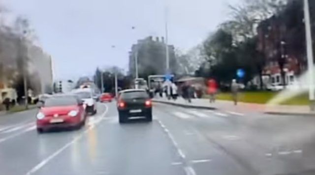 c247ab72 5b22 49d3 a3cf 9ed3c52148fd