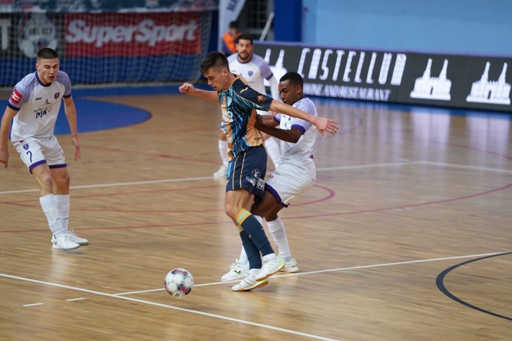 7d657b1a 6539 4535 8665 d397a4c91c89