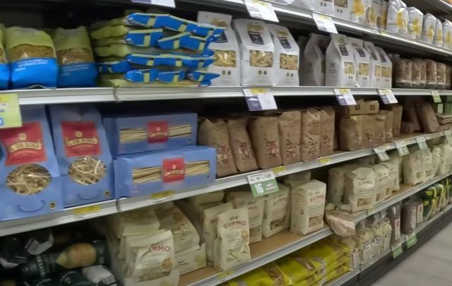 Supermarket