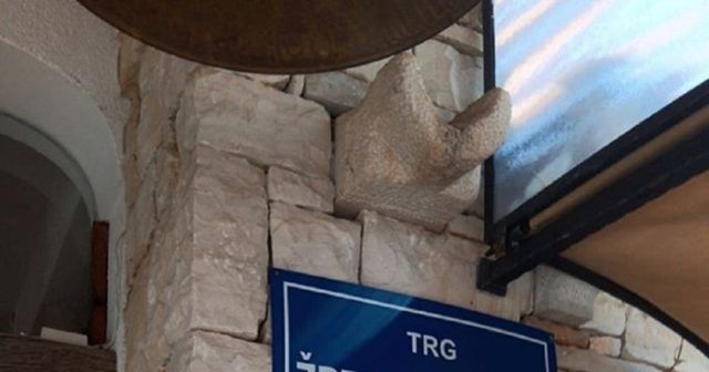 24e44785 c653 4a52 ad56 22b25ca1d4c0