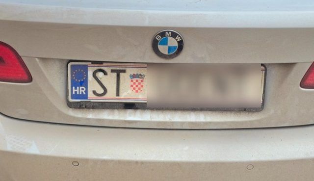 c30563d9 d6b8 4648 a0d0 f1cf379c9231