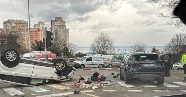 c079c020 22b3 4aa7 b357 37d223233679