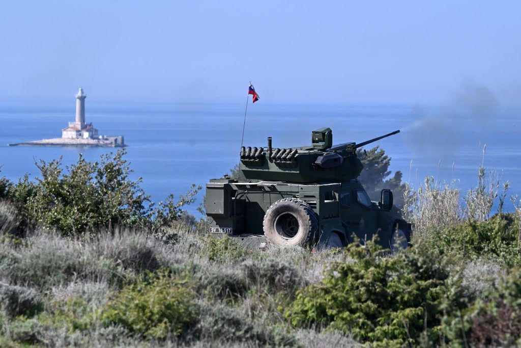 300 pripadnika hrvatske vojske i partnerskih oruanih snaga pokazalo profesionalizam na vjebi tit 25 54444079022 o