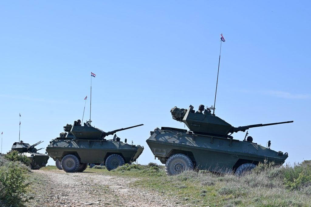 300 pripadnika hrvatske vojske i partnerskih oruanih snaga pokazalo profesionalizam na vjebi tit 25 54445130214 o