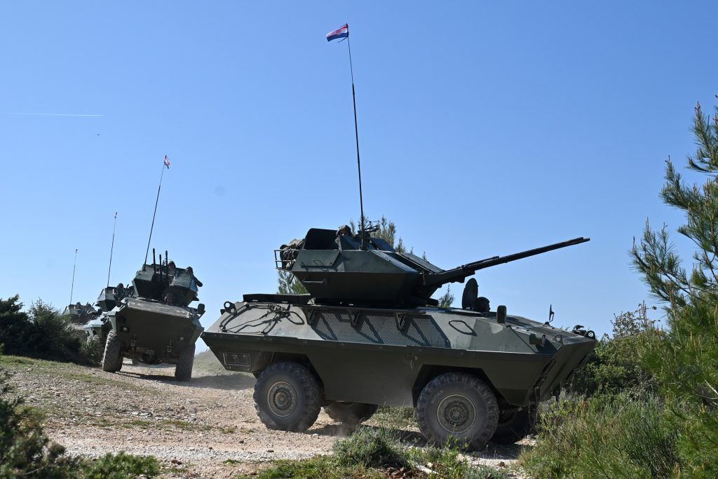 300 pripadnika hrvatske vojske i partnerskih oruanih snaga pokazalo profesionalizam na vjebi tit 25 54445309515 o