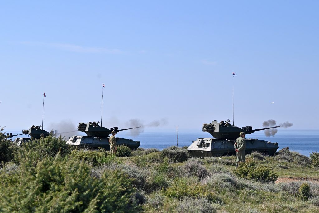 300 pripadnika hrvatske vojske i partnerskih oruanih snaga pokazalo profesionalizam na vjebi tit 25 54445309715 o