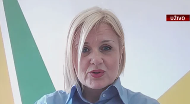 b276105b c890 4bd2 bdf7 057384abac3a b276105b c890 4bd2 bdf7 057384abac3a