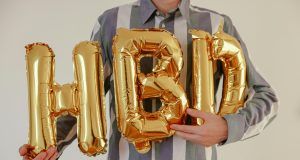 pexels cup of couple 8014712