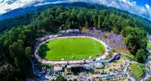 0HJ0o12000gfivdbq93F1 C 670 376 Q70