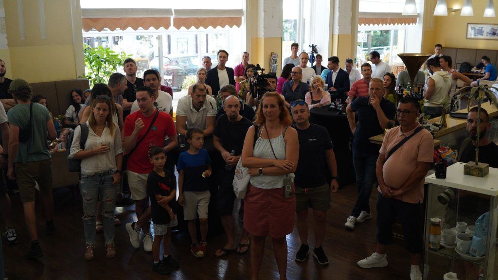 compressed DSC01871