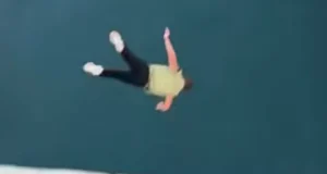 f 37078183 1280